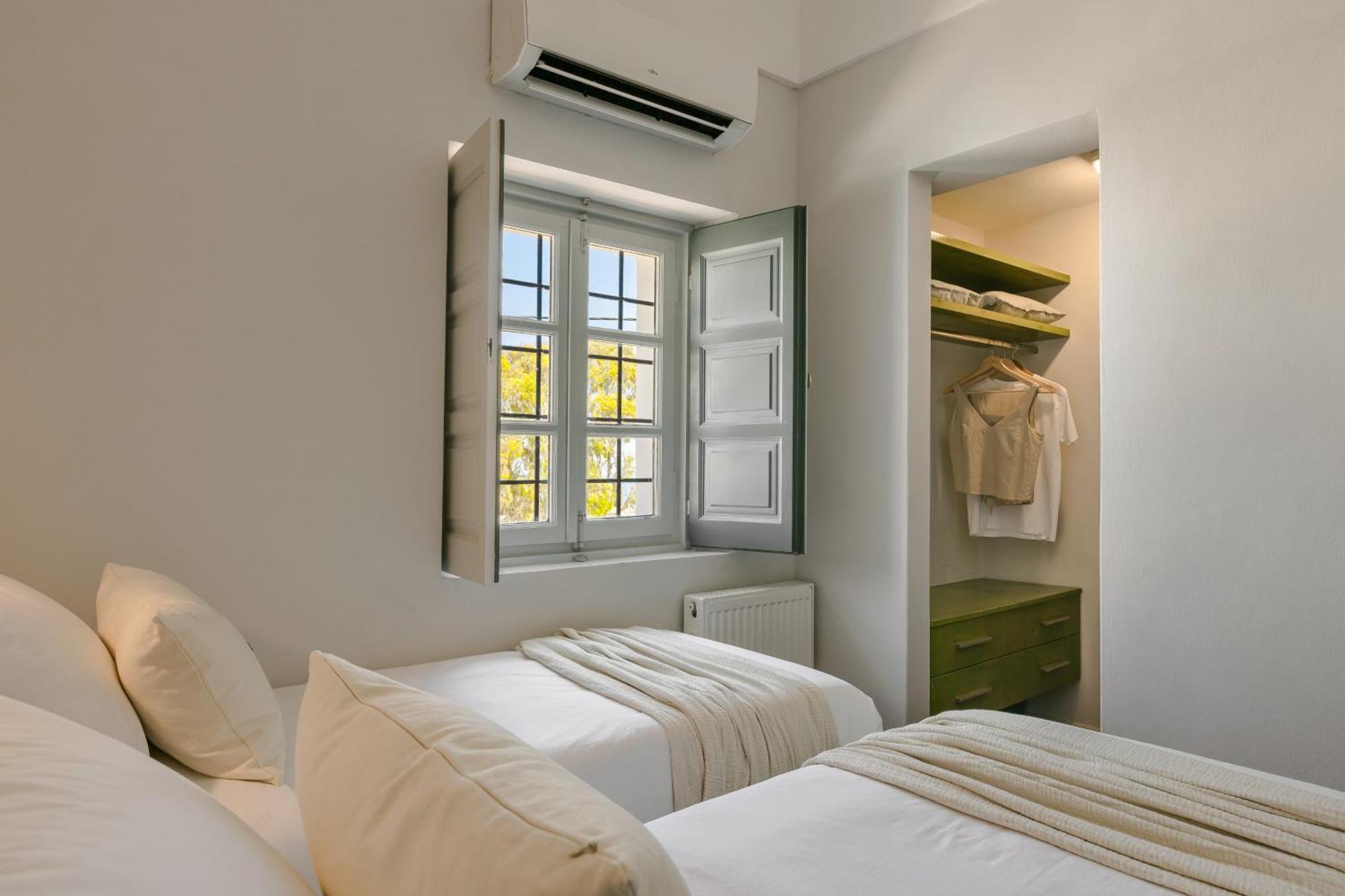 Archipel Mansion Villa Фира Екстериор снимка