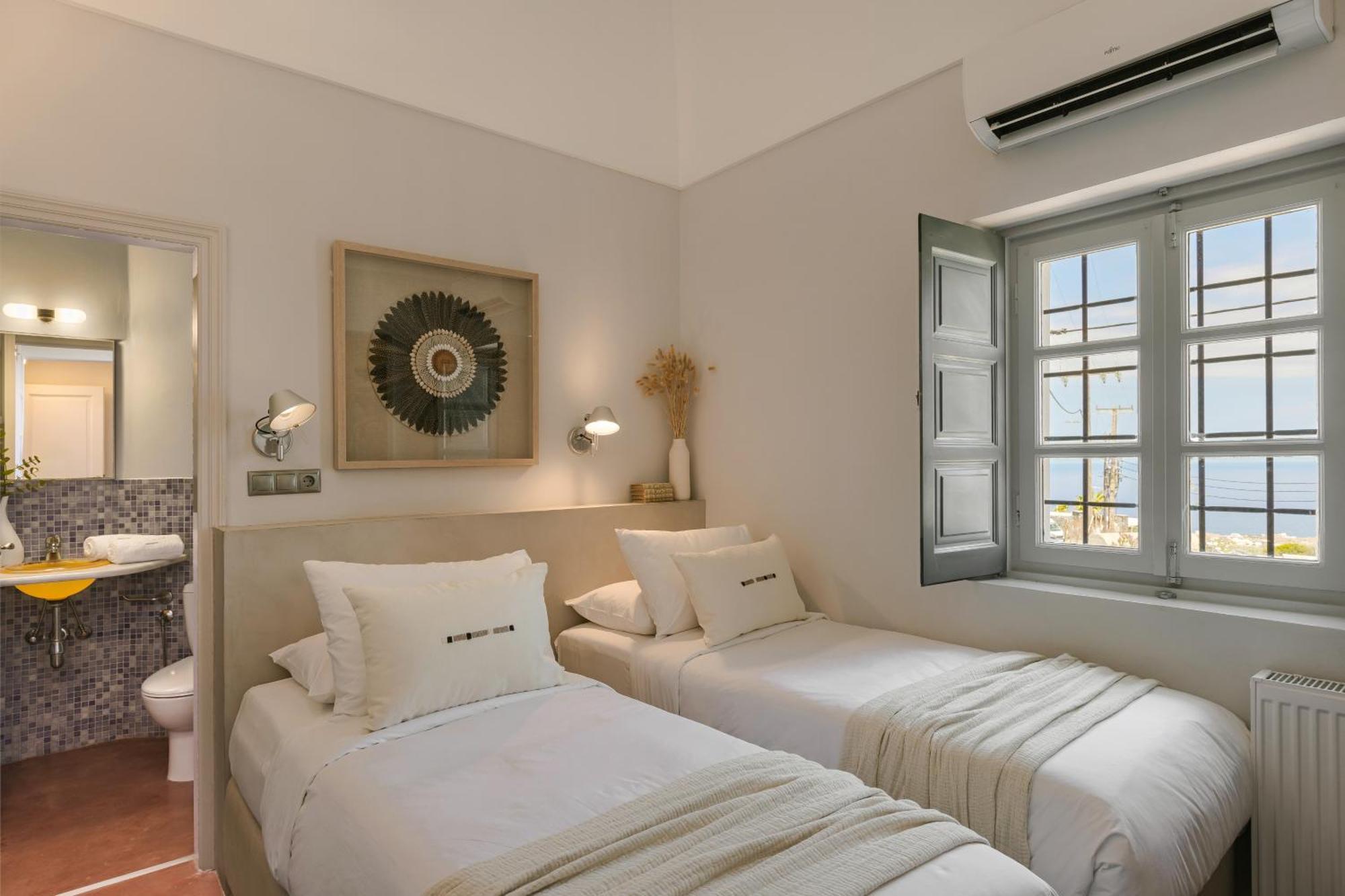 Archipel Mansion Villa Фира Екстериор снимка