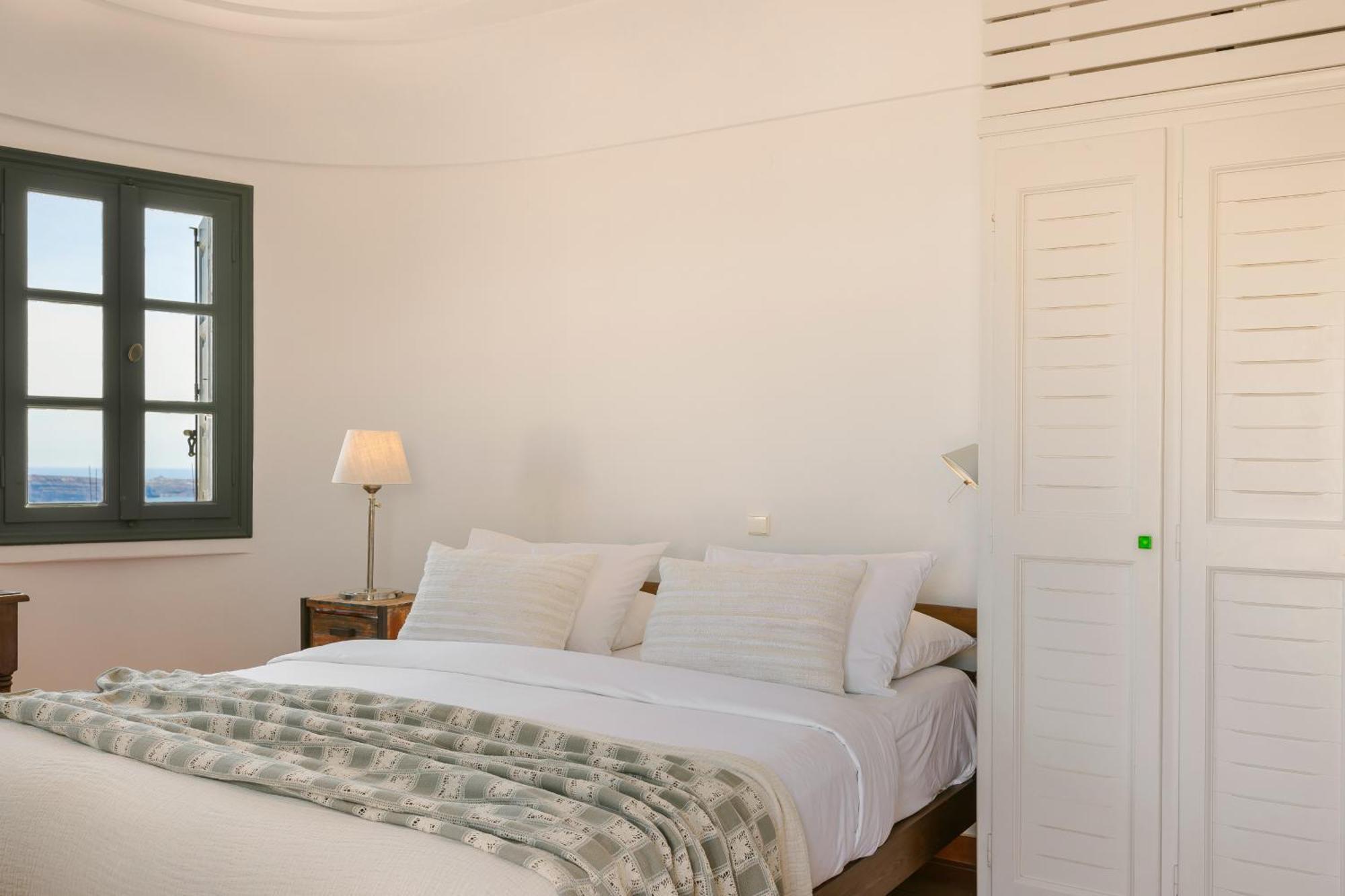 Archipel Mansion Villa Фира Екстериор снимка