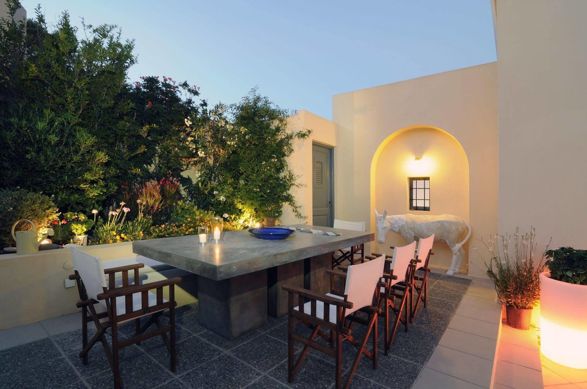 Archipel Mansion Villa Фира Екстериор снимка